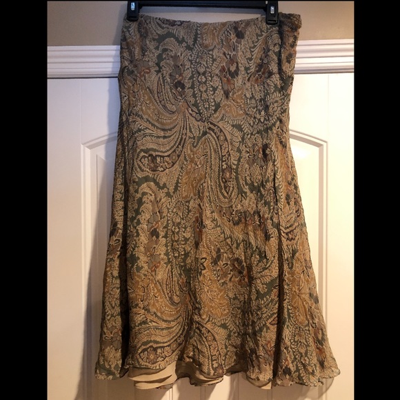 Ralph Lauren Dresses & Skirts - 🚨FIRM PRICE 🚨 Ralph Lauren silk skirt